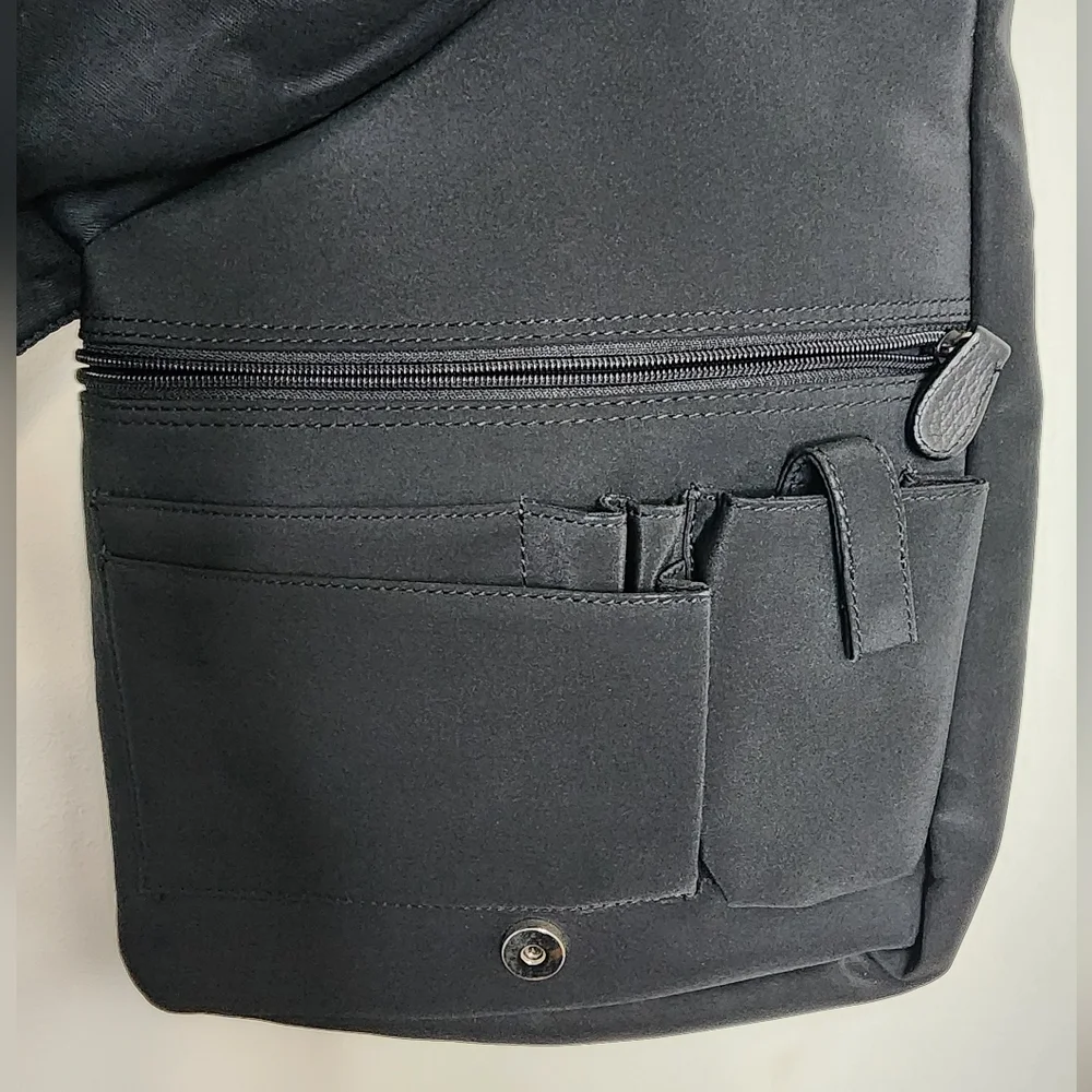 HOBO International Black Messenger Bag - Picture 3 of 9